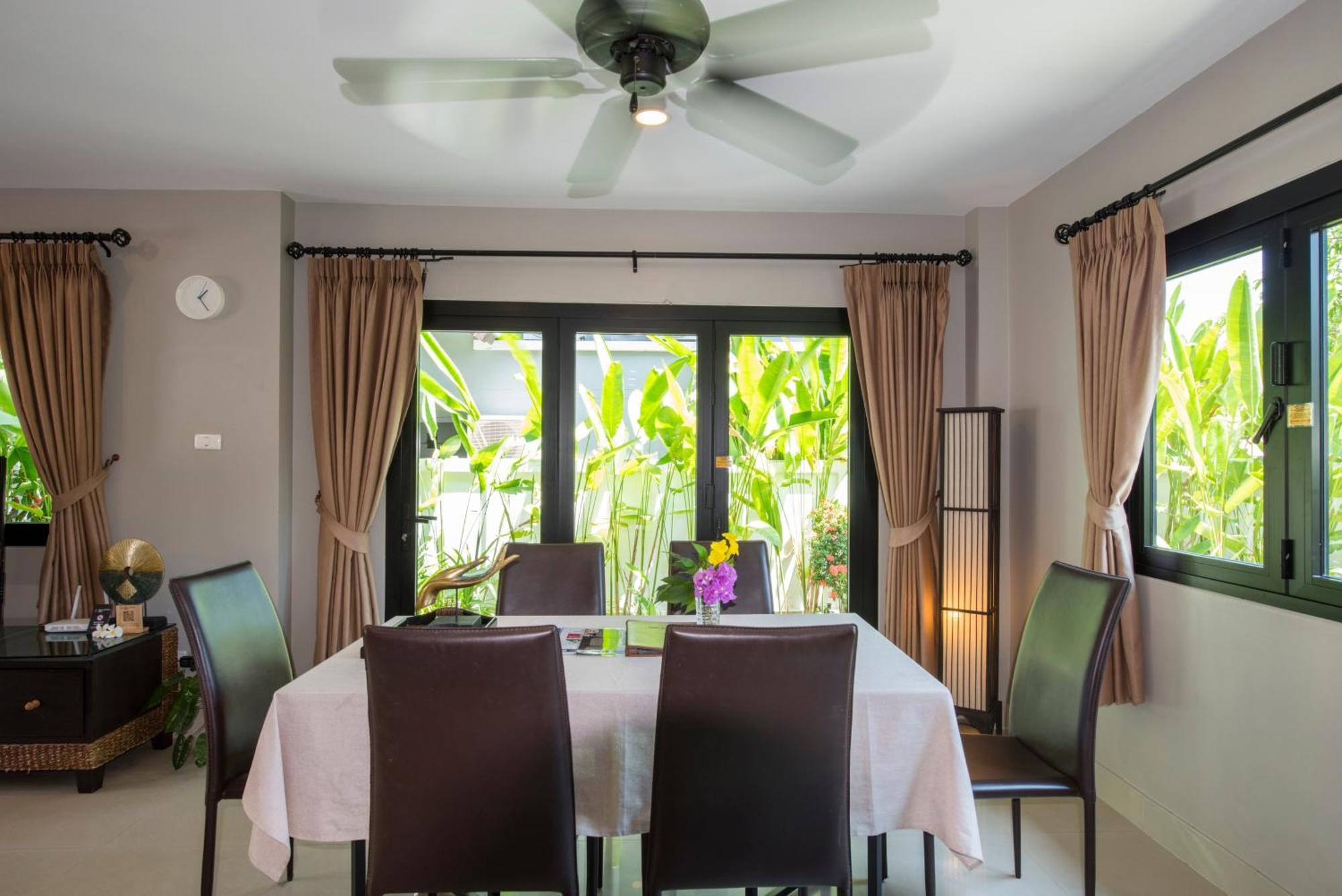 Baan Santhiya Private Pool - Free Tuk-tuk Service Vila *