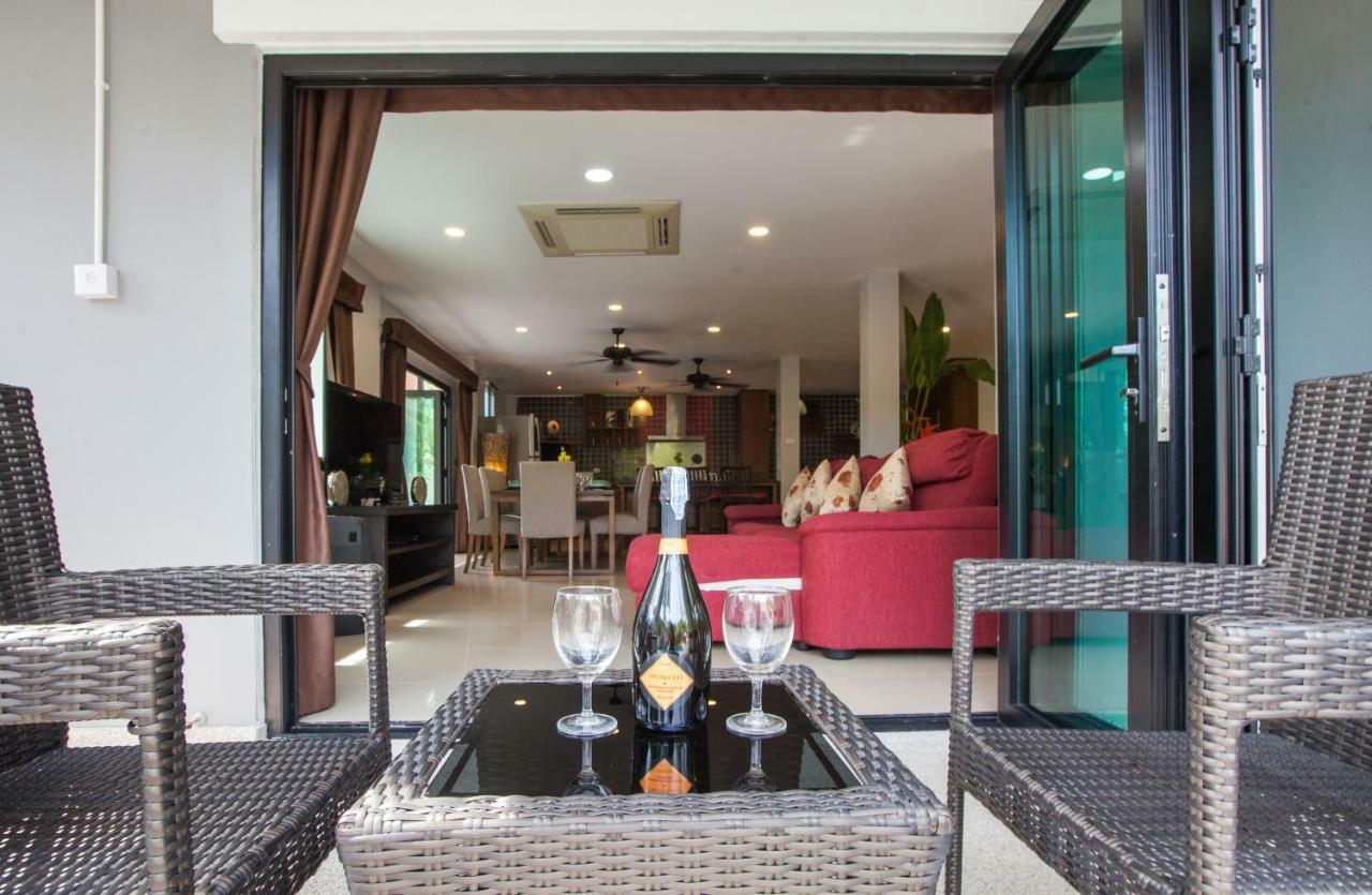 Baan Santhiya Private Pool - Free Tuk-tuk Service Vila *